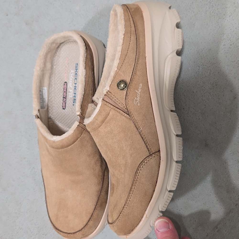 Skechers Clogs - Picture 3 of 10